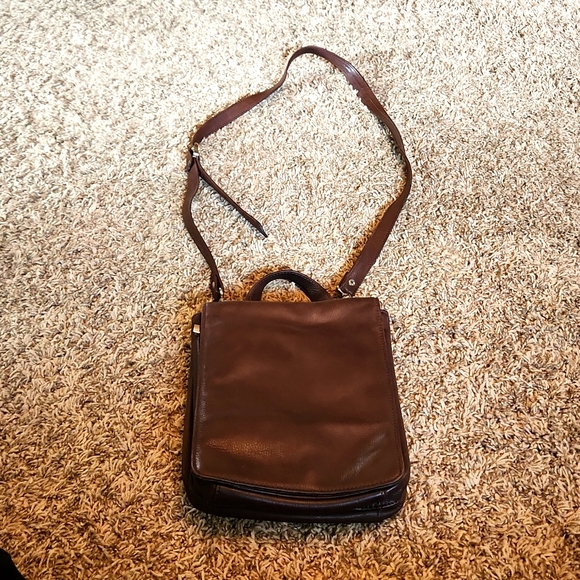 Wilsons Leather Handbags - Wilsons Leather Cross Body Bag